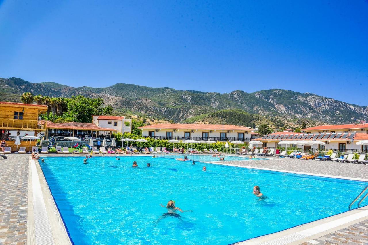 Riverside Garden Resort & Suna'S Beach Club Krini Bagian luar foto