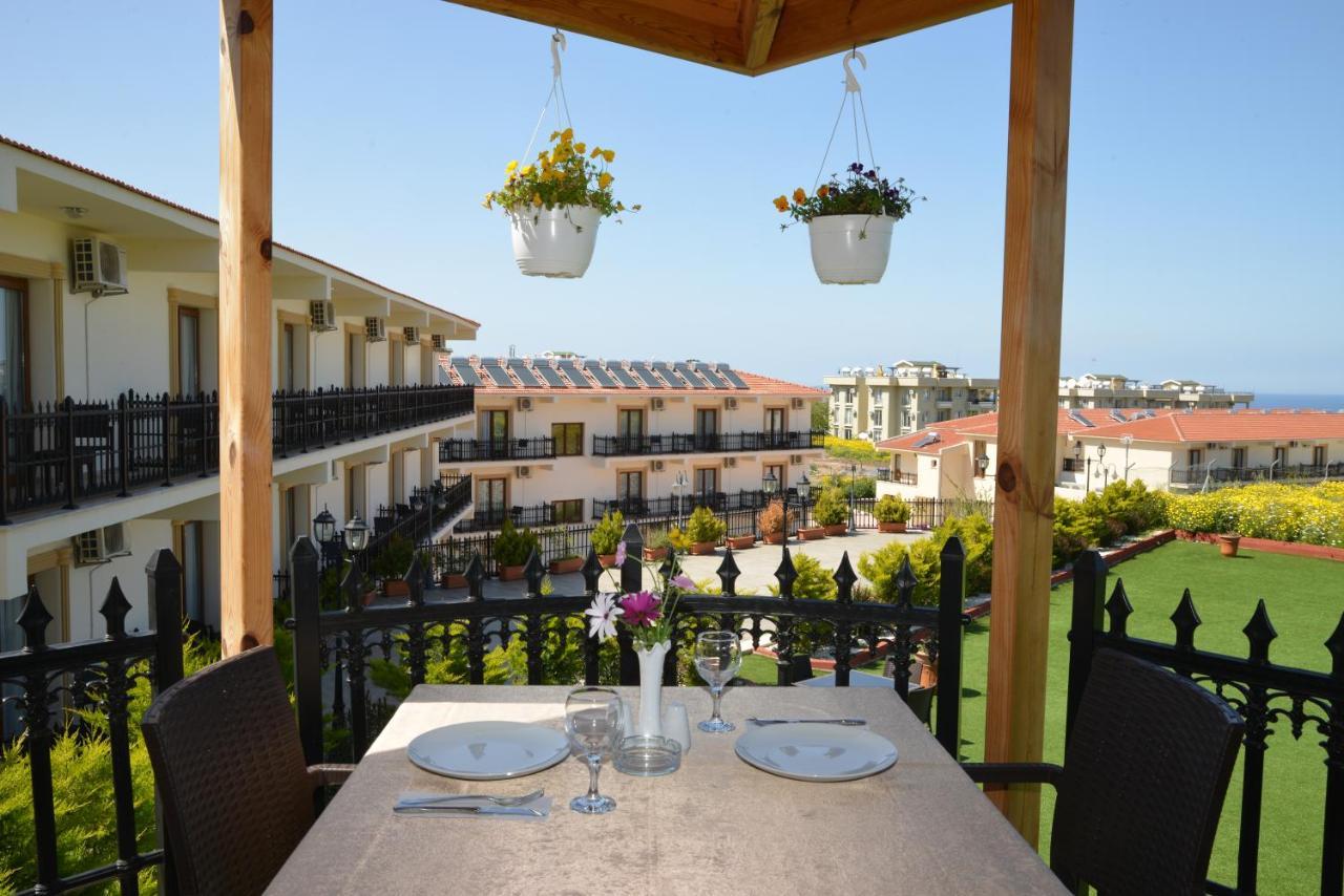 Riverside Garden Resort & Suna'S Beach Club Krini Bagian luar foto