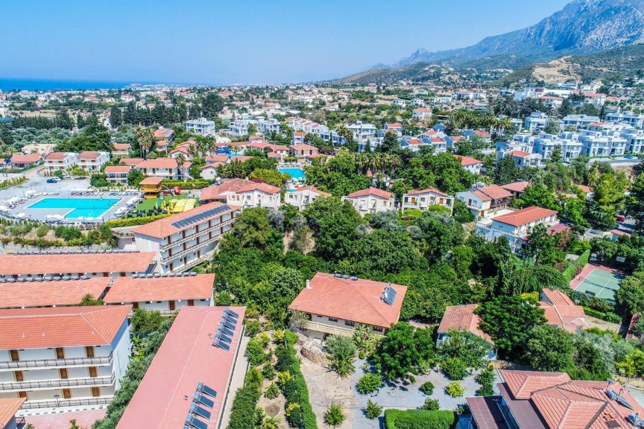 Riverside Garden Resort & Suna'S Beach Club Krini Bagian luar foto